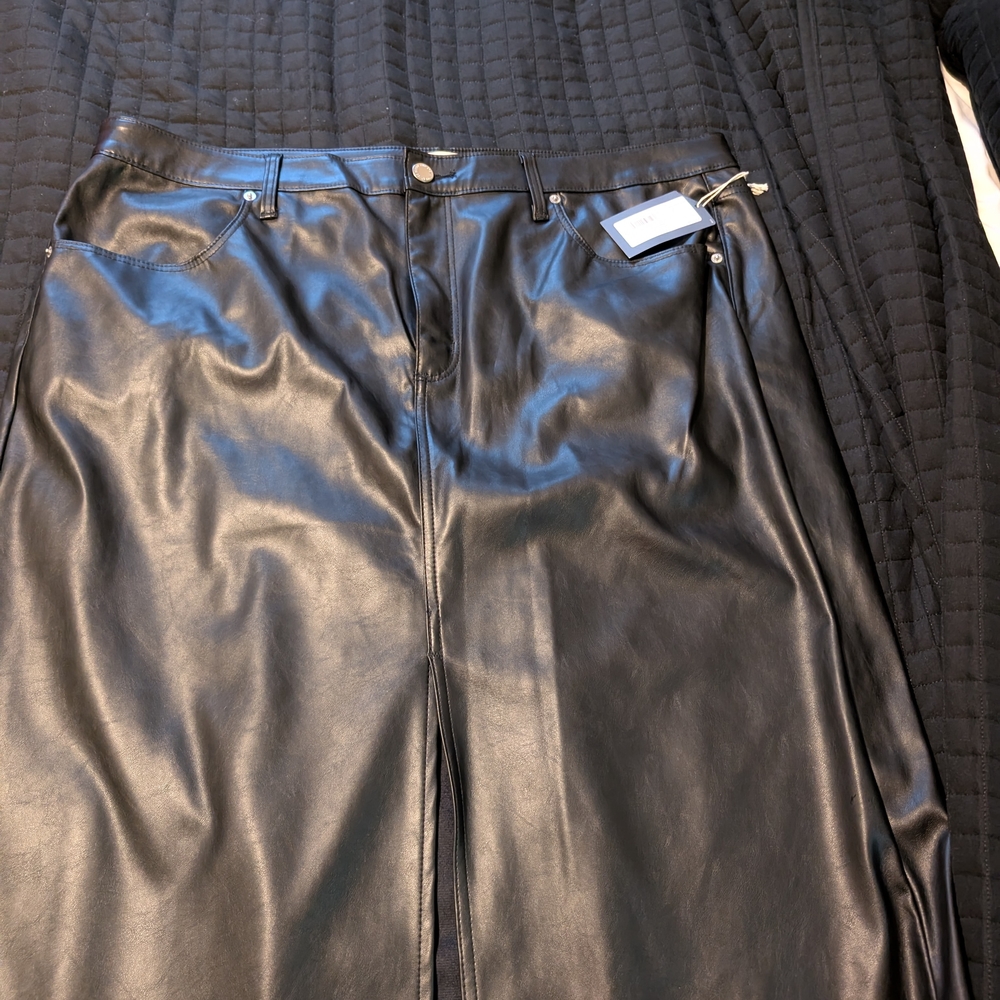 Universal Thread Black Leather Skirt